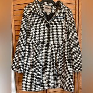 Women’s Houndstooth Coat- Wool